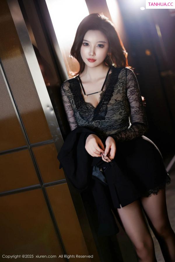   [XiuRen]高清写真图 2025.11.26 No.11035 CHENCHEN. 情趣内衣第11张图片